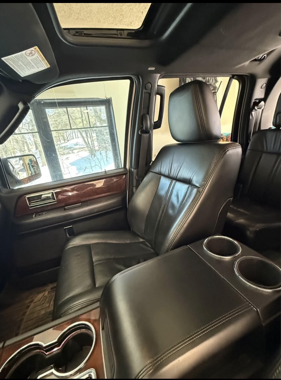Used 2015 Lincoln Navigator L 4WD image 10