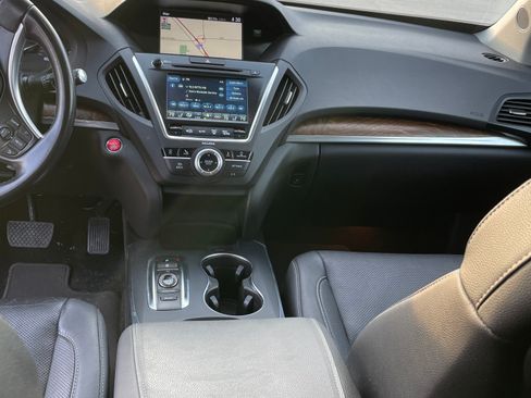Used 2020 Acura MDX SH-AWD w/ Technology Package image 12