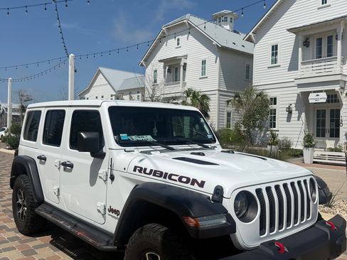 Used 2021 Jeep Wrangler Unlimited Rubicon AWD/4WD image 5