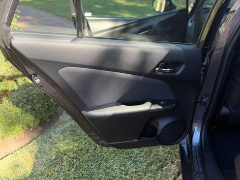 Used 2016 Toyota Prius Four Touring image 16