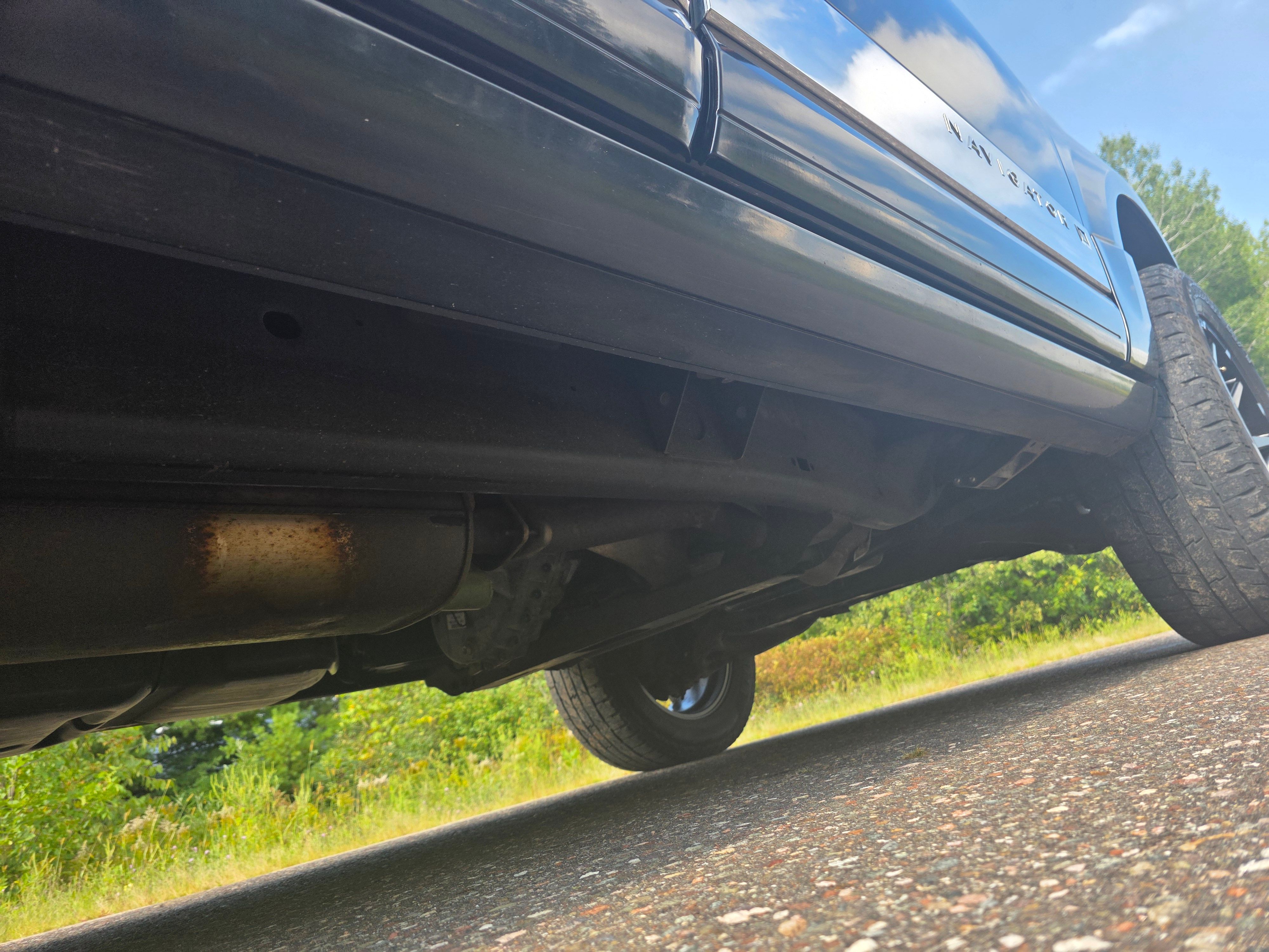 Used 2014 Lincoln Navigator L 4WD image 6