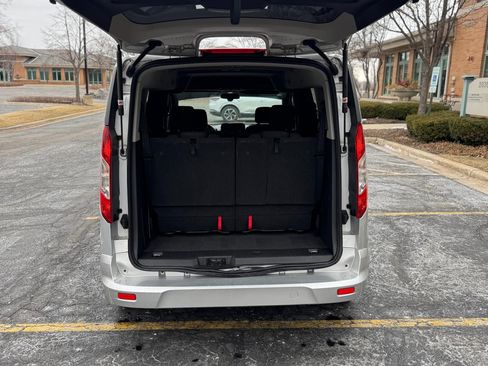 Used 2014 Ford Transit Connect XLT image 10