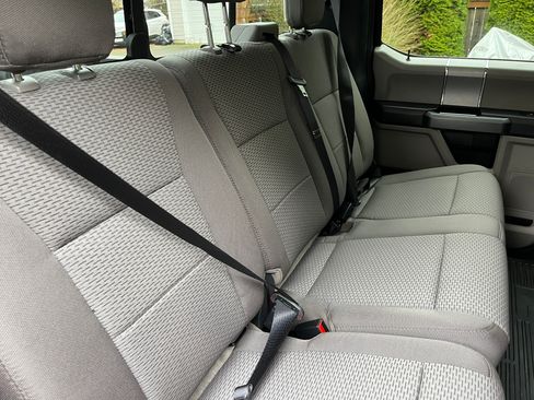 Used 2022 Ford F350 XLT w/ XLT Premium Package AWD/4WD image 12