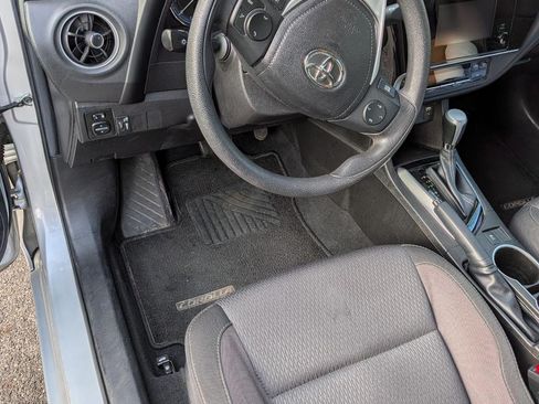 Used 2018 Toyota Corolla LE w/ Protection Package image 13