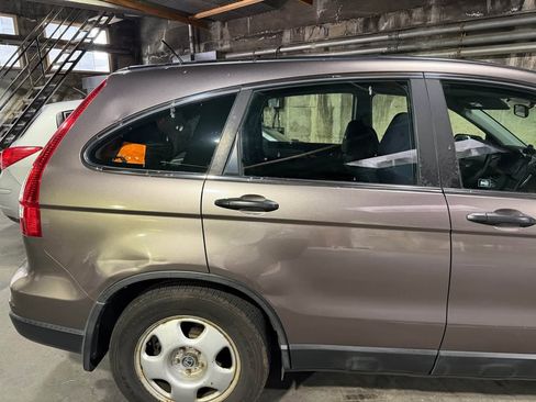 Used 2011 Honda CR-V LX image 21