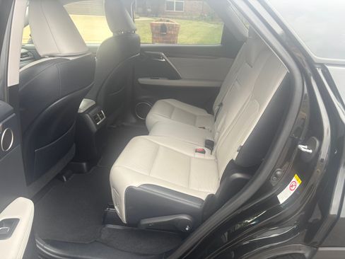 Used 2019 Lexus RX 350L AWD image 11
