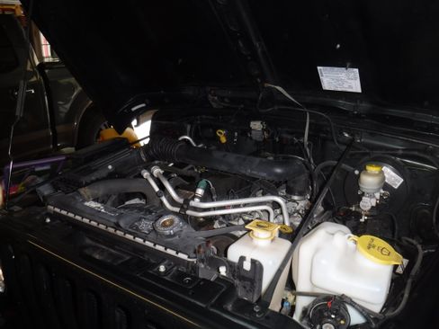 Used 2005 Jeep Wrangler X w/ Willys Edition Group image 25