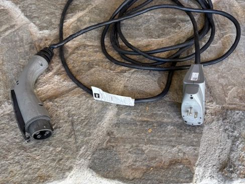 Used 2014 Nissan Leaf S image 15