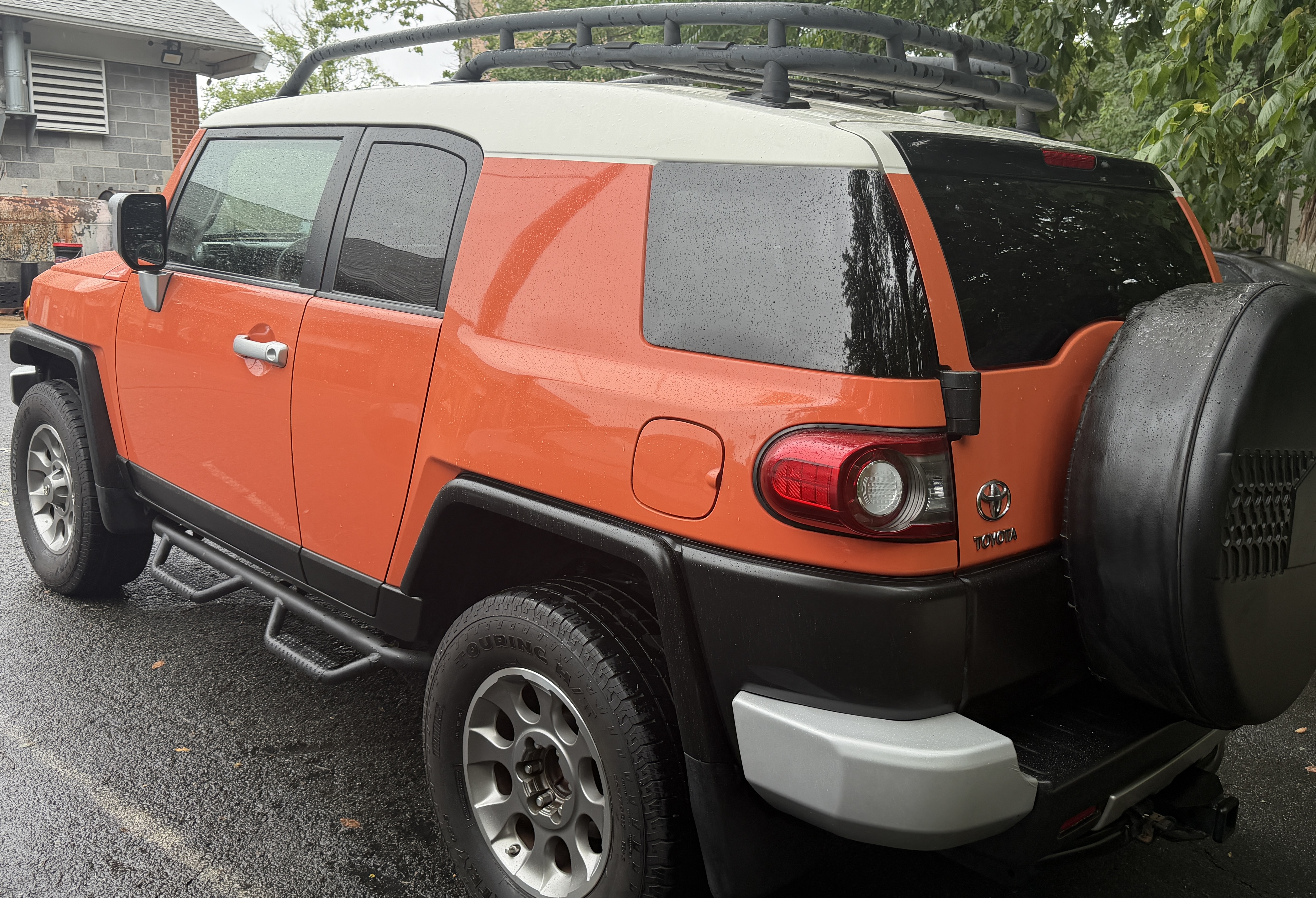 Used 2013 Toyota FJ Cruiser 4WD w/ Convenience Pkg image 21