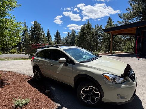 Used 2013 Subaru Crosstrek 2.0i Premium w/ Popular Pkg 1 AWD/4WD image 8