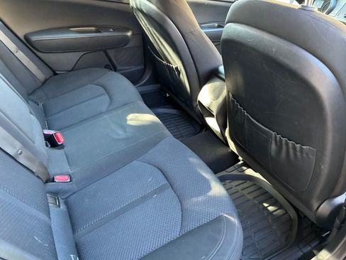 Used 2016 Kia Optima LX image 2