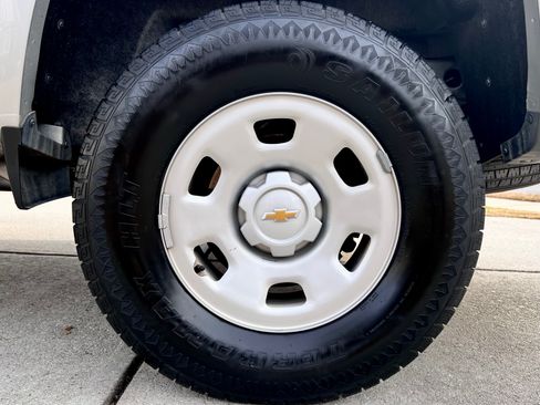 Used 2018 Chevrolet Colorado W/T image 26