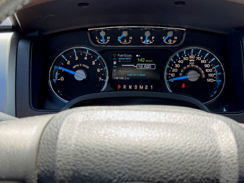 Used 2014 Ford F150 Lariat w/ Equipment Group 501A Mid image 4