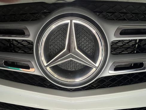 Used 2019 Mercedes-Benz GLS 450 4MATIC image 14