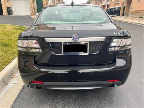 Used 2010 Saab 9-3 Aero w/ Aero Premium Package AWD/4WD image 5