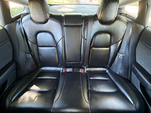 Used 2018 Tesla Model 3 Mid Range RWD image 20