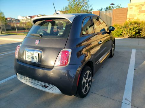 Used 2016 FIAT 500 e image 2