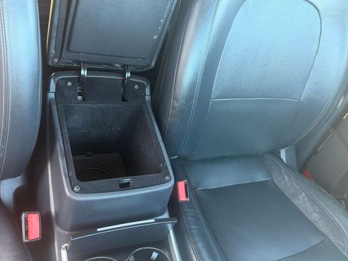 Used 2009 Hyundai Veracruz Limited image 9