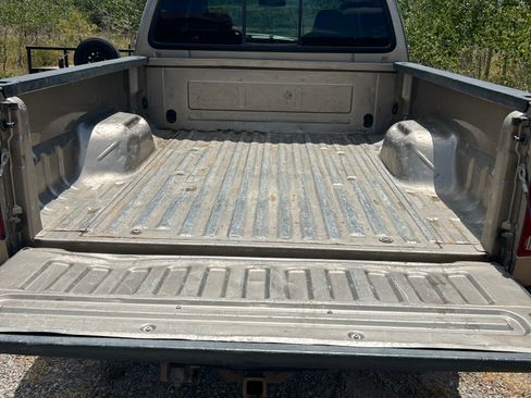 Used 2004 Ford F250 Lariat AWD/4WD image 6