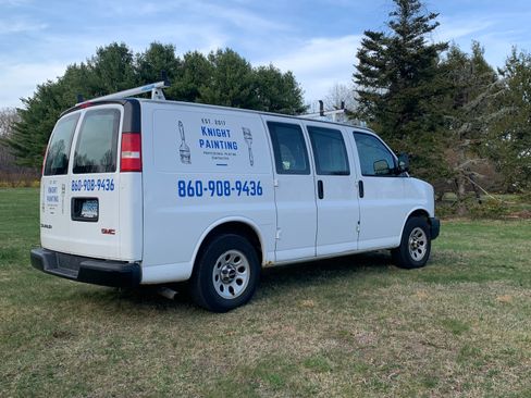 Used 2011 GMC Savana 1500 RWD image 16
