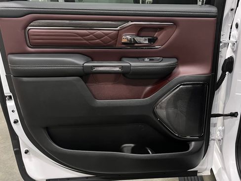 Used 2025 RAM 1500 Limited AWD/4WD image 20