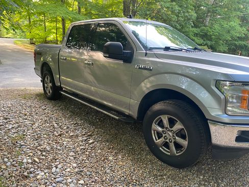 Used 2020 Ford F150 XLT w/ Equipment Group 302A Luxury AWD/4WD image 1