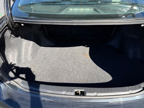 Used 2013 Toyota Corolla L image 23