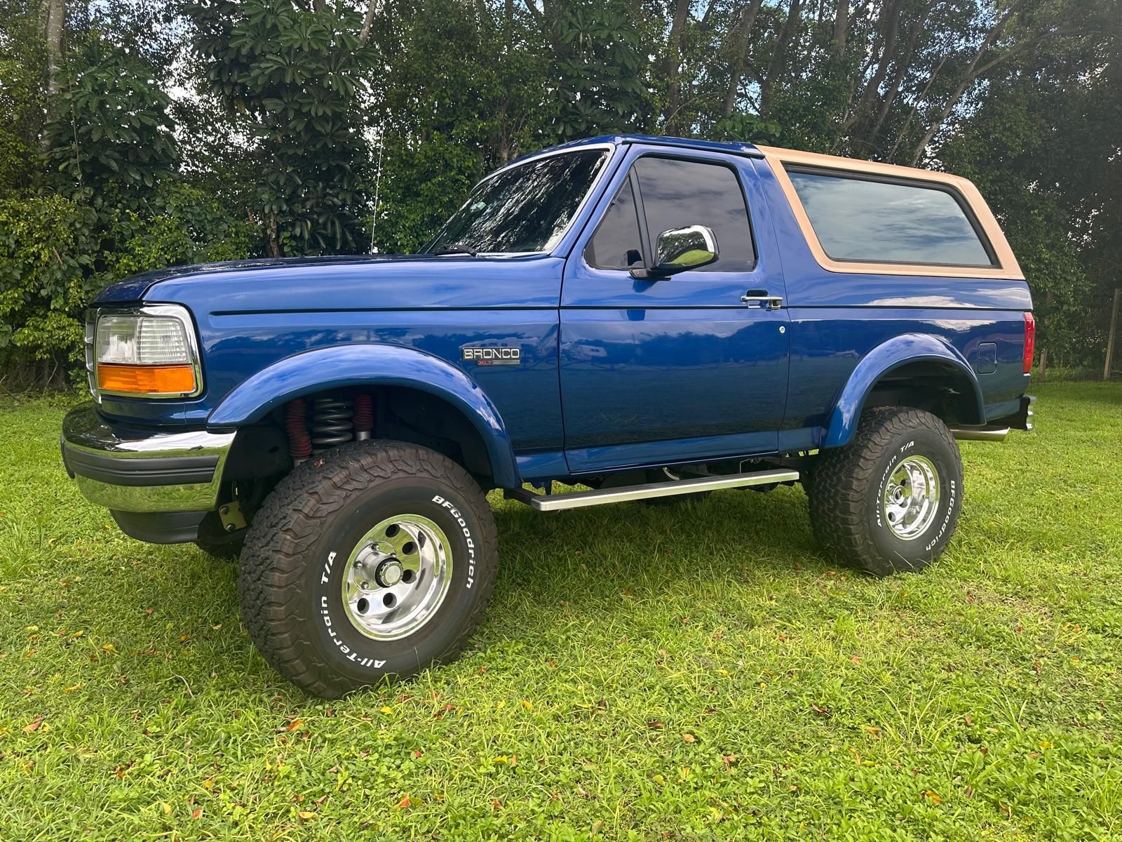 Used 1992 Ford Bronco AWD/4WD image 9