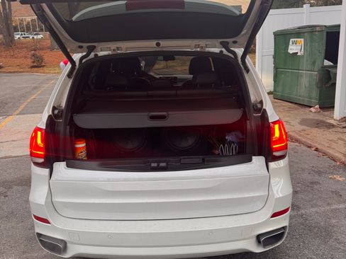 Used 2015 BMW X5 xDrive35i image 12