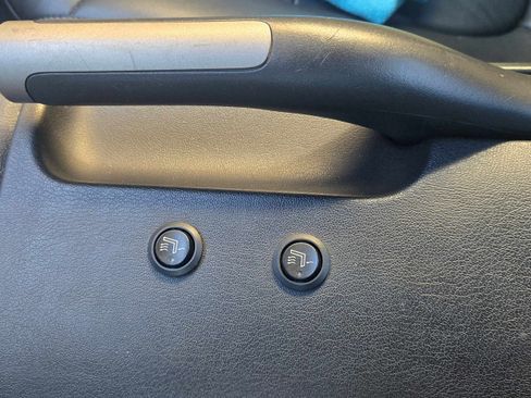 Used 2008 Pontiac Solstice GXP w/ Premium Package image 15