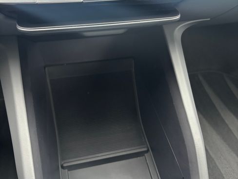 Used 2023 Lucid Air Pure image 24