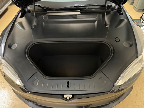 Used 2021 Tesla Model S Plaid image 23