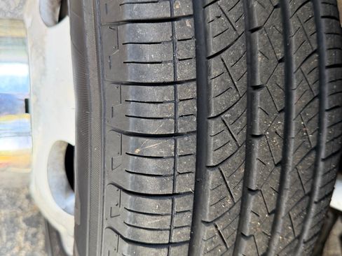 Used 2012 Ford F350 XLT w/ Camper Pkg image 9