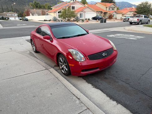 Used 2004 INFINITI G35 Coupe w/ Premium Pkg image 6