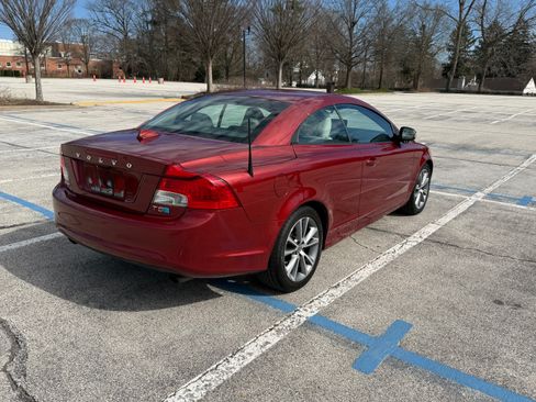 Used 2013 Volvo C70 T5 image 6
