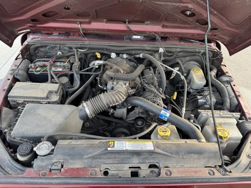 Used 2008 Jeep Wrangler Unlimited X image 8