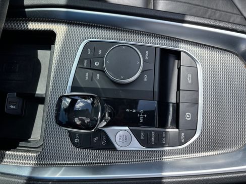 Used 2020 BMW Z4 M40i w/ Executive Package image 10