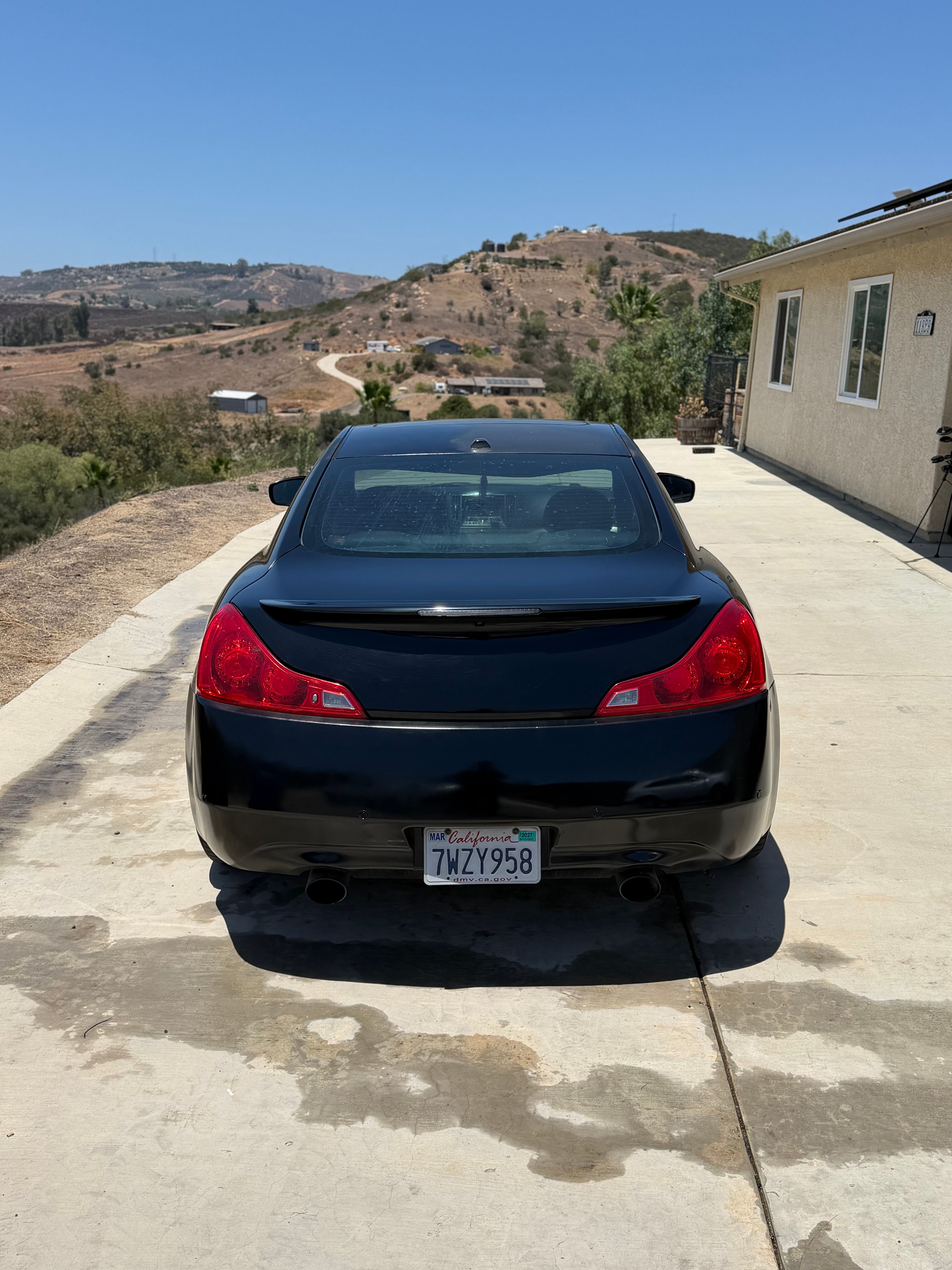 Used 2010 INFINITI G37 Journey w/ Aerodynamic Pkg RWD image 5
