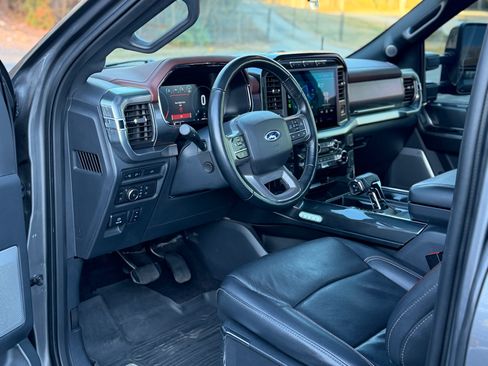 Used 2022 Ford F150 Lariat w/ Equipment Group 502A High image 14