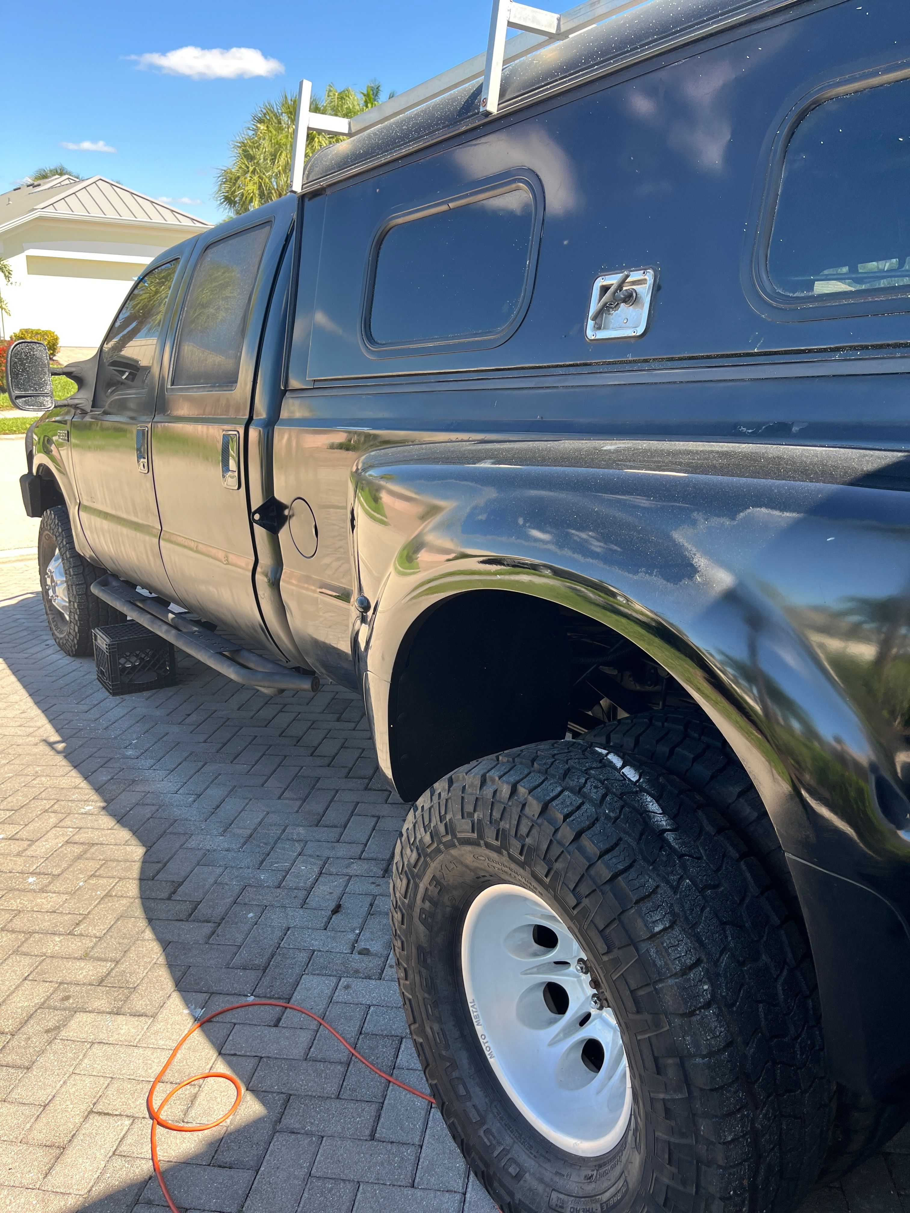 Used 2001 Ford F350 4x4 Regular Cab Super Duty image 4