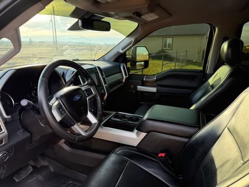 Used 2018 Ford F350 Lariat w/ Lariat Ultimate Package image 5