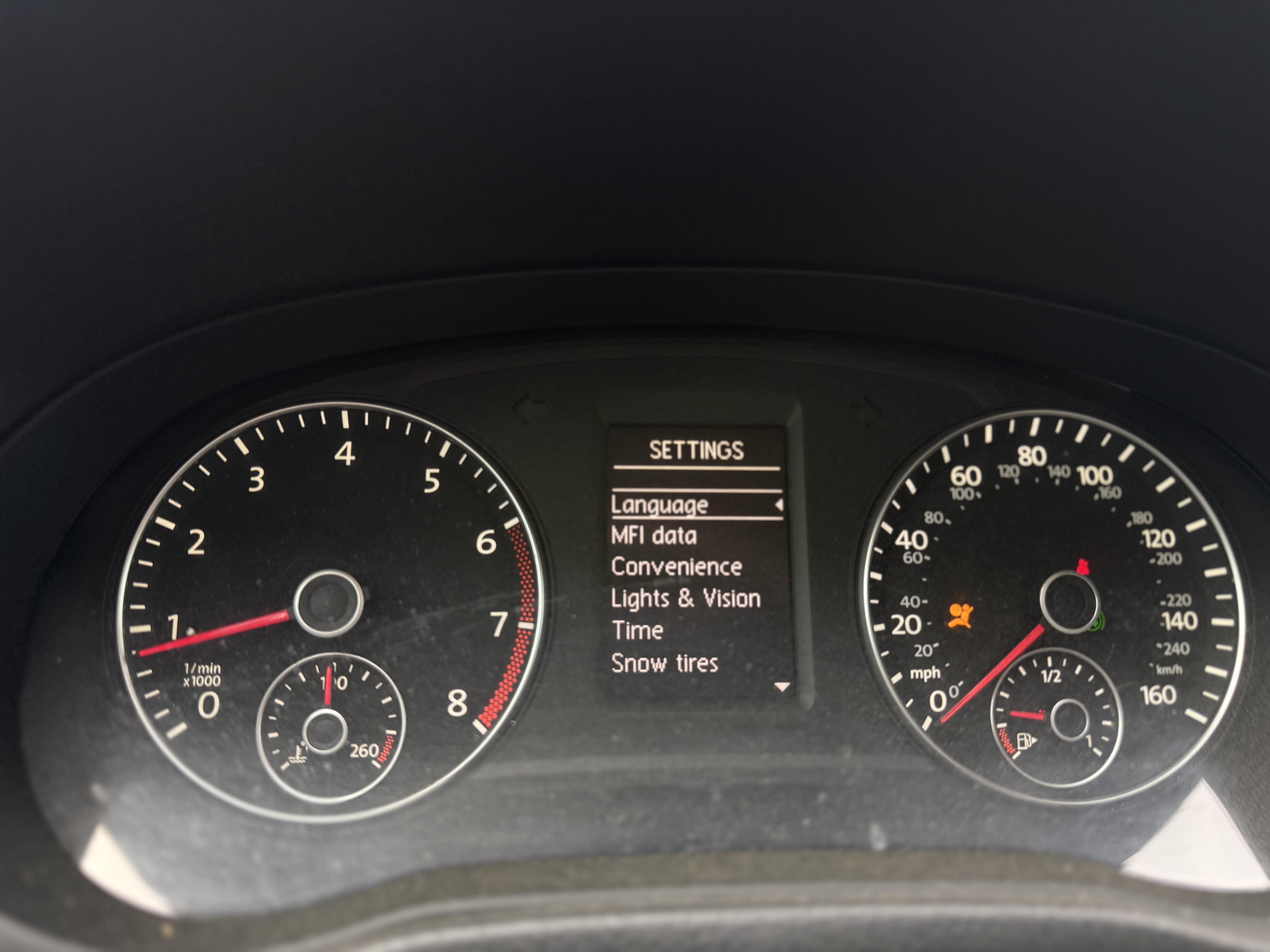 Used 2013 Volkswagen Passat 2.5 SE FWD image 2
