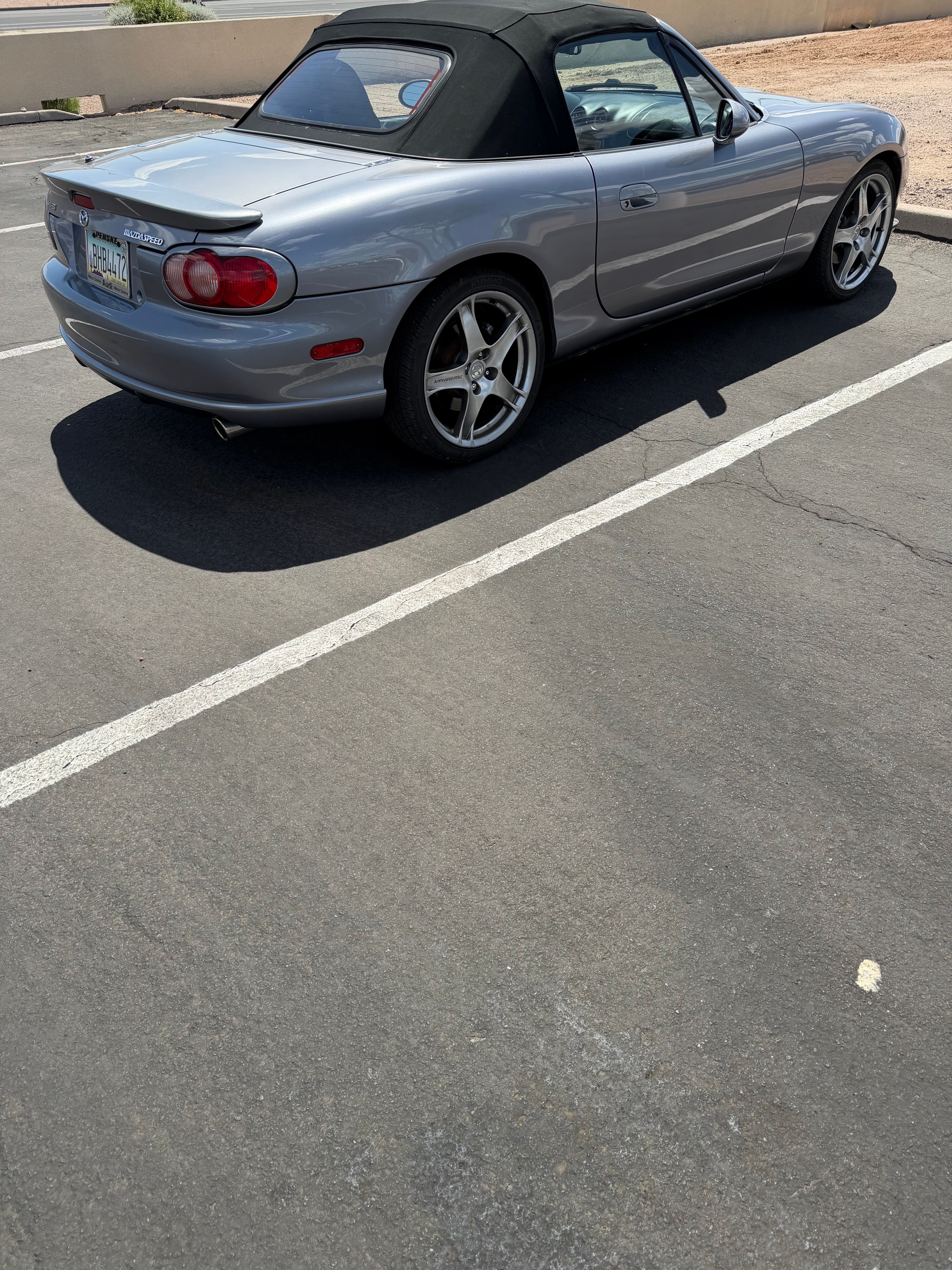 Used 2005 MAZDA MX-5 Miata MAZDASPEED RWD image 14