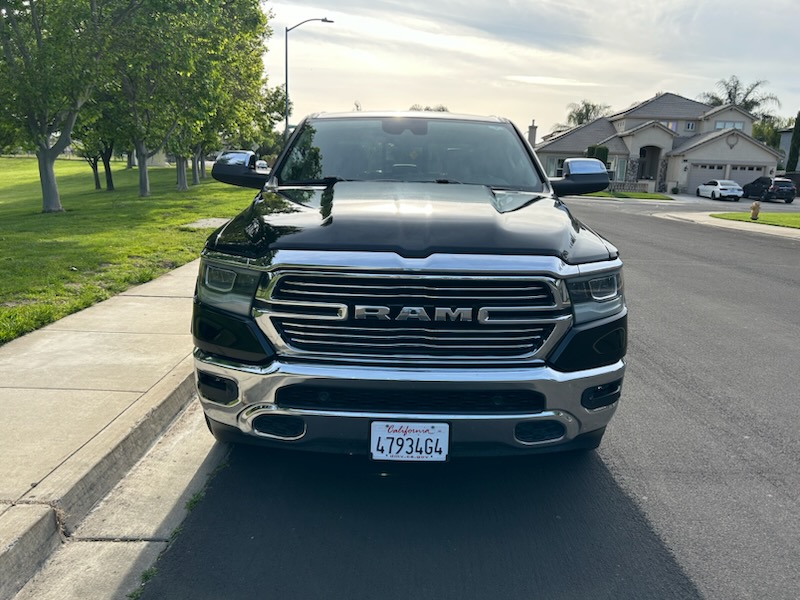 Used 2021 RAM 1500 Laramie AWD/4WD image 11