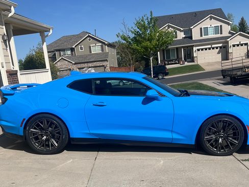 Used 2023 Chevrolet Camaro ZL1 RWD image 10