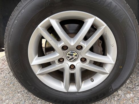 Used 2008 Volkswagen Touareg V6 image 21