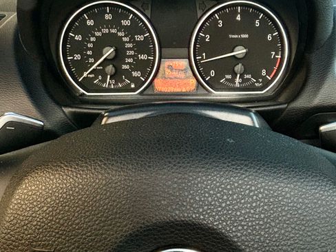 Used 2011 BMW 135i Convertible RWD image 11