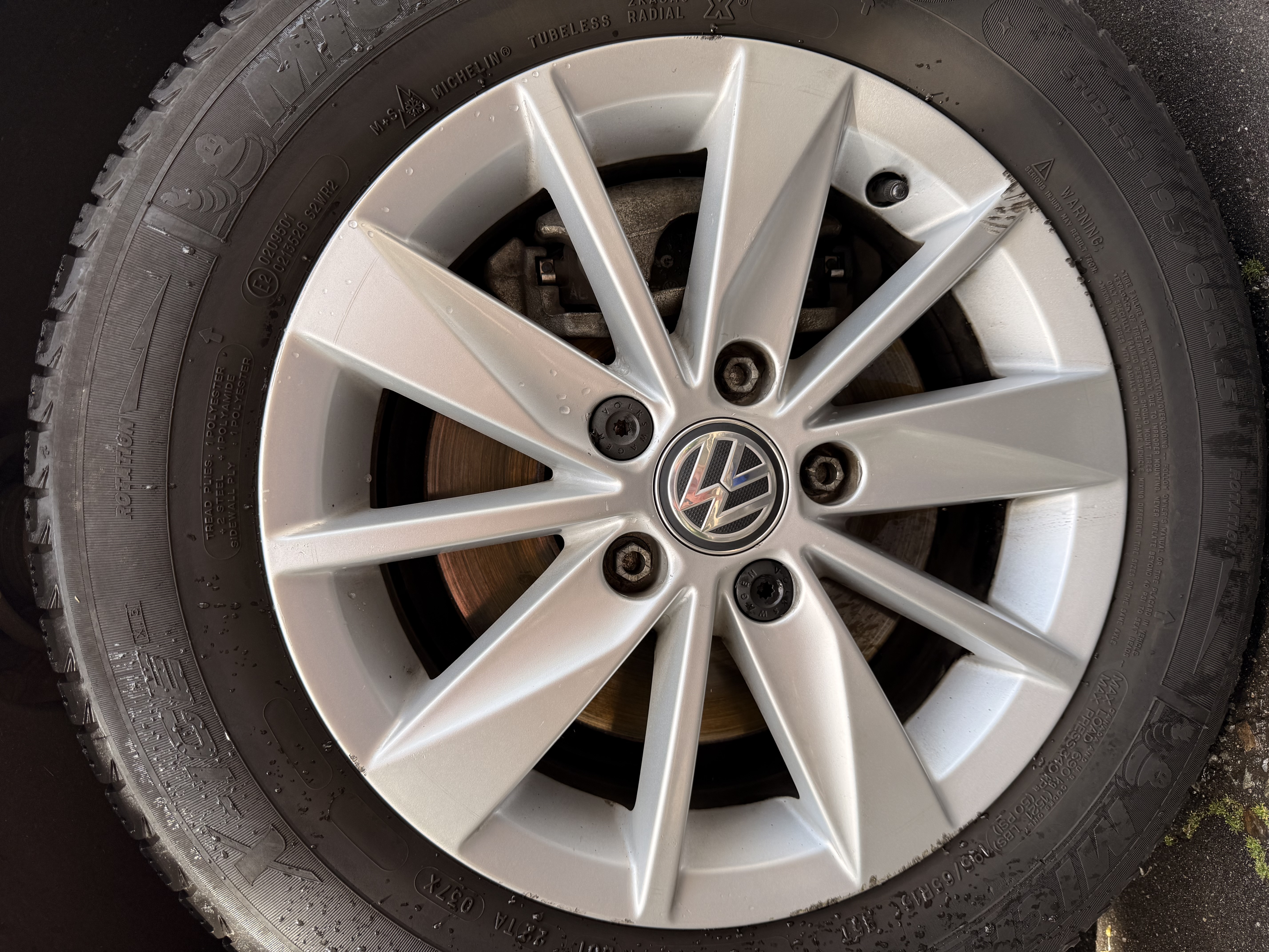 Used 2016 Volkswagen Golf S FWD image 20