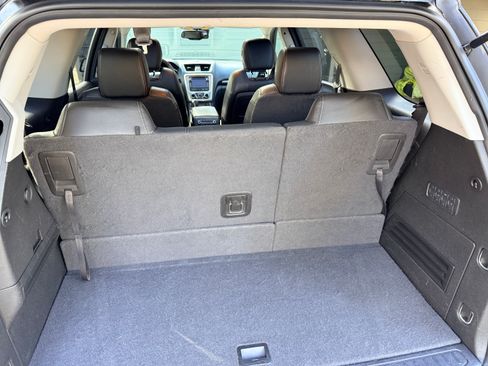 Used 2016 GMC Acadia Denali image 11