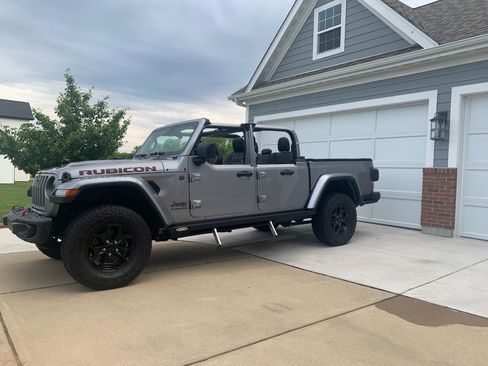 Used 2020 Jeep Gladiator Rubicon AWD/4WD image 1